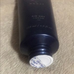 NEW MONAT Air Dry Cream